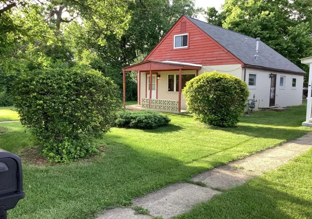 Homes for sale in Columbus, OH | 784 Elwood Ave, Columbus, OH 43207 | MLS# 226019874