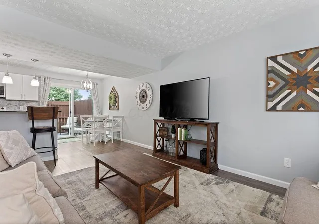 3rd image of 4837 Stoneybrook Blvd #30B, Hilliard, OH 43026 | MLS# 226019862