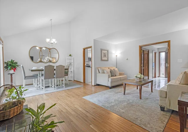 Photo 2 of Condo for sale at 2049 Willow Glen Ln #B, Columbus, OH 43229 | MLS# 226021915 | Listing updated on 2026-07-28