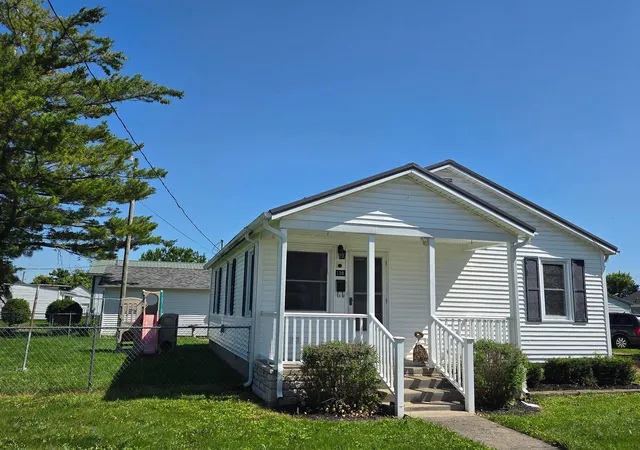 Homes for sale in Mount Sterling, OH | 139 Jefferson St, Mount Sterling, OH 43143 | MLS# 226020309
