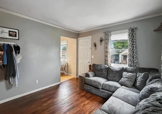 Photo 3 of Single family home for sale at 821 Ohio St, Zanesville, OH 43701 | MLS# 226019908 | Listing updated on 2026-07-29