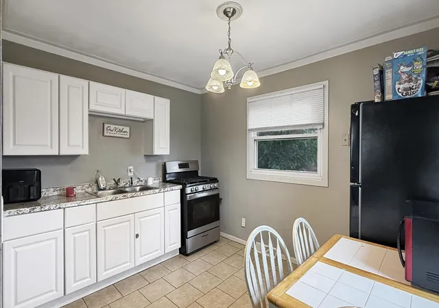 Photo 3 of Single family home for sale at 821 Ohio St, Zanesville, OH 43701 | MLS# 226019908 | Listing updated on 2026-07-29