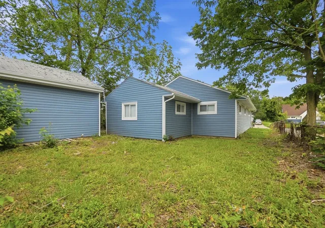 Photo 2 of Single family home for sale at 2381 Brentnell Ave, Columbus, OH 43211 | MLS# 226020216 | Listing updated on 2026-07-29