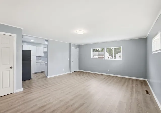 Photo 3 of Single family home for sale at 2381 Brentnell Ave, Columbus, OH 43211 | MLS# 226020216 | Listing updated on 2026-07-29