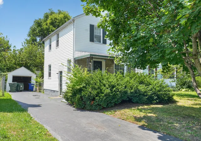 Photo 1 of Single family home for sale at 1771 E Sycamore St, Columbus, OH 43206 | MLS# 226022884 | Listing updated on 2026-09-10