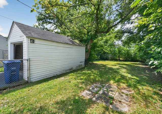 Photo 3 of Single family home for sale at 1771 E Sycamore St, Columbus, OH 43206 | MLS# 226022884 | Listing updated on 2026-09-10