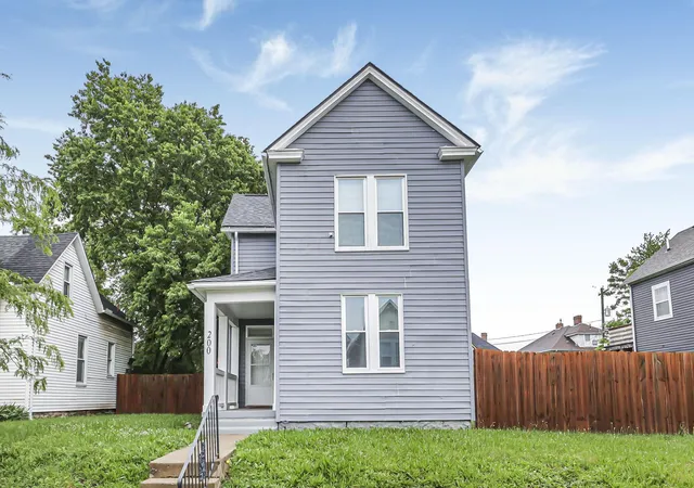 Photo 3 of Single family home for sale at 200 S Cypress Ave, Columbus, OH 43223 | MLS# 226020781 | Listing updated on 2026-08-28