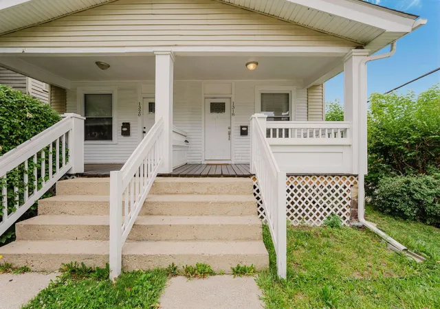 3rd image of 1318-1320 N 4Th St, Columbus, OH 43201 | MLS# 226030593