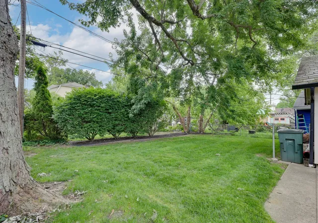 45th image of 427 E Dunedin Rd, Columbus, OH 43214 | MLS# 226020058
