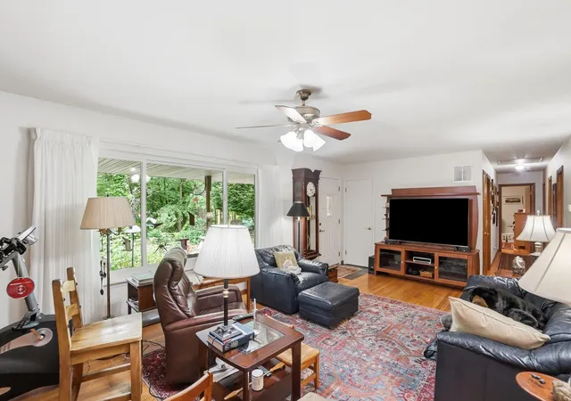 5th image of 5392 Enon Xenia Rd, Fairborn, OH 45324 | MLS# 226026220