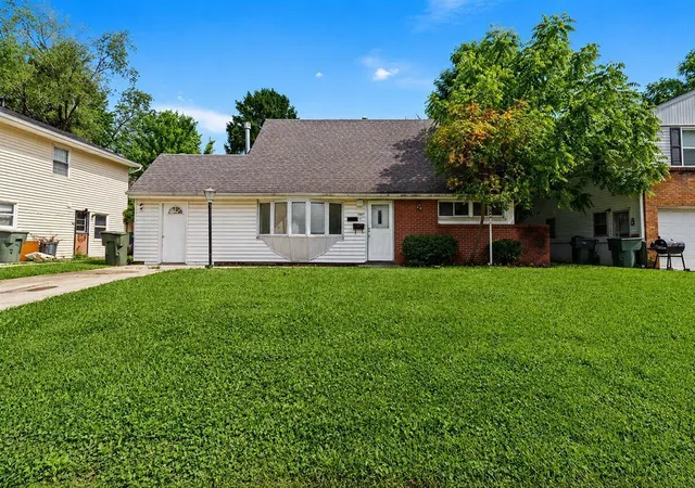 Homes for sale in Columbus, OH | 1567 Baxter Dr, Columbus, OH 43227 | MLS# 226021156