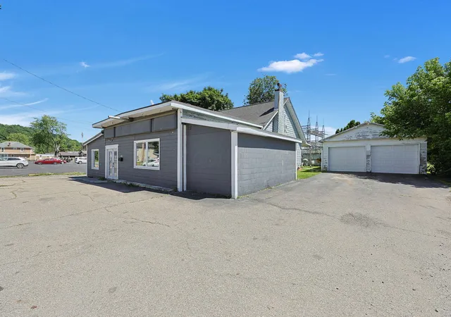 Homes for sale in Logan, OH | 685 E Front St, Logan, OH 43138 | MLS# 226020217