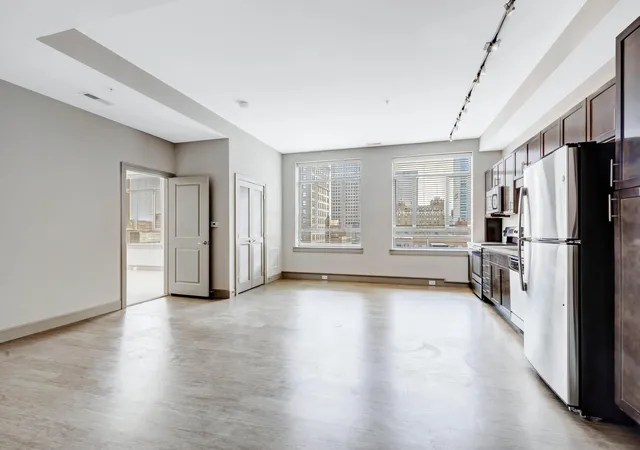 Photo 3 of Condo for sale at 51 N High St #602, Columbus, OH 43215 | MLS# 226020293 | Listing updated on 2026-10-01