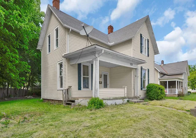 2nd image of 121 Lafayette St, London, OH 43140 | MLS# 226028437