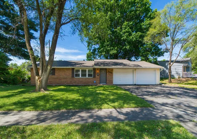 Homes for sale in Columbus, OH | 3869 Gilroy Rd, Columbus, OH 43227 | MLS# 226020787