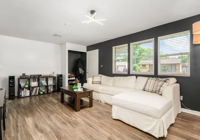 Photo 4 of Single family home for sale at 3869 Gilroy Rd, Columbus, OH 43227 | MLS# 226020787 | Listing updated on 2026-07-28