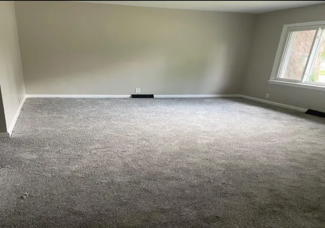 Photo 3 of Single family home for sale at 220 Oak St, Bremen, OH 43107 | MLS# 226020386 | Listing updated on 2026-10-07