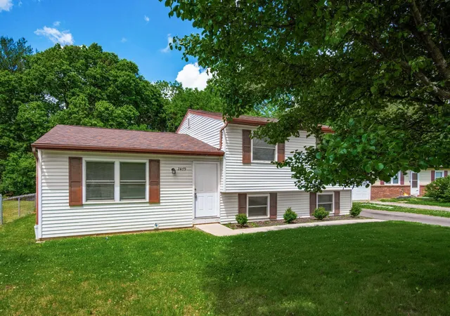 Photo 1 of Single family home for sale at 2479 Willow View Ct, Grove City, OH 43123 | MLS# 226020314 | Listing updated on 2026-07-29