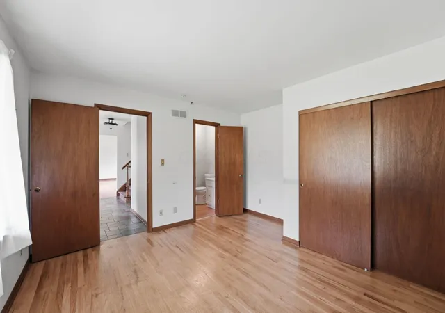 Photo 4 of Single family home for sale at 6109 Cherry Hl Dr, Columbus, OH 43213 | MLS# 226020347 | Listing updated on 2026-09-19
