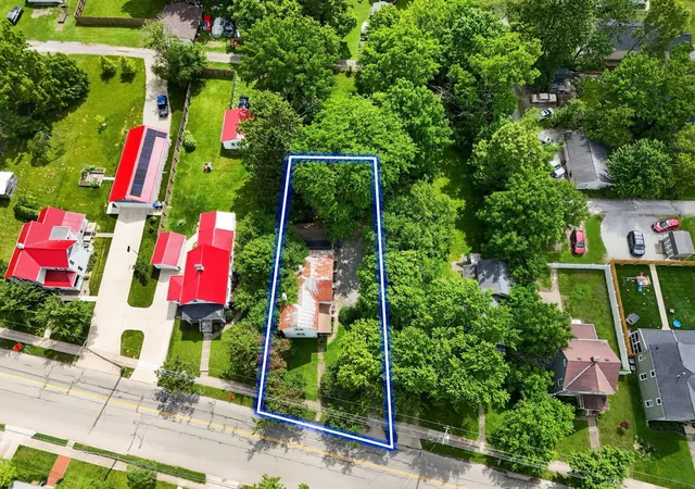 Photo 2 of House for sale at 226 Lake St, Delaware, OH 43015 | MLS# 226020629 | Listing updated on 2026-07-29