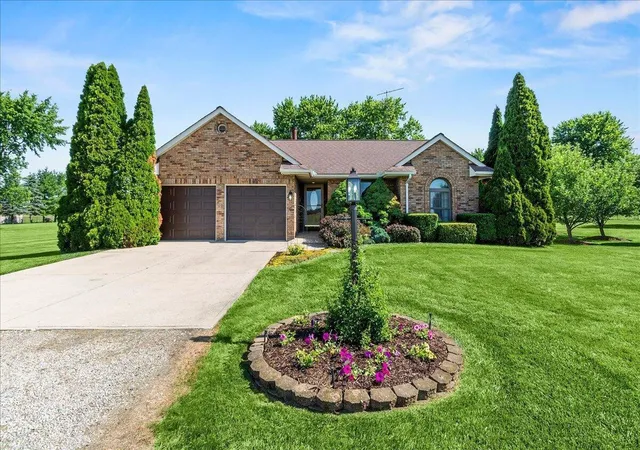 Homes for sale in Urbana, OH | 3192 E Ohio 296, Urbana, OH 43078 | MLS# 226020415