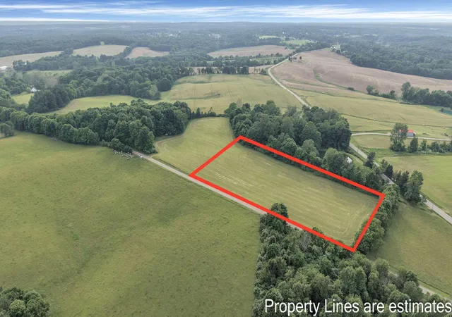 Homes for sale in Granville, OH | 6229 Chatham Rd Ne, Granville, OH 43023 | MLS# 226021143