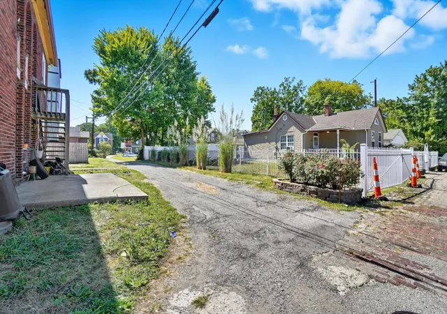 Homes for sale in Columbus, OH | 439 Linwood Ave, Columbus, OH 43205 | MLS# 226020502