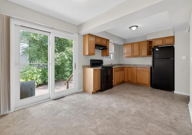 Photo 3 of Sale Pending at 4568 Westerville Rd, Columbus, OH 43231 | MLS# 226021622 | Listing updated on 2026-08-19