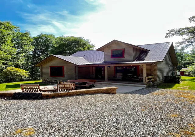 Homes for sale in Chillicothe, OH | 7 Whiskey Run Rd, Chillicothe, OH 45601 | MLS# 226020460