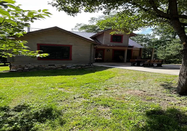 Homes for sale in Chillicothe, OH | 7 Whiskey Run Rd, Chillicothe, OH 45601 | MLS# 226020460