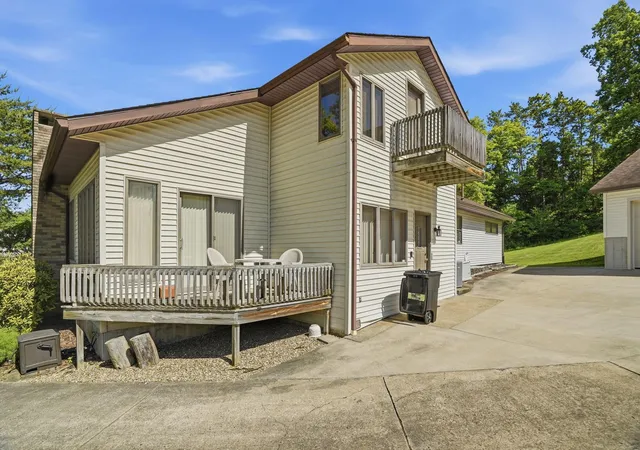 Homes for sale in Woodsfield, OH | 551 Lewisville Rd, Woodsfield, OH 43793 | MLS# 226020473