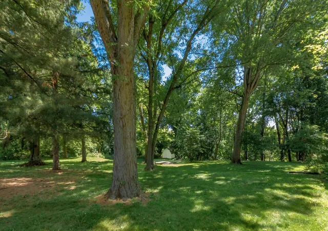 Photo 3 of Single family home for sale at 336 Cliffwood, Zanesville, OH 43701 | MLS# 226020480 | Listing updated on 2026-09-10