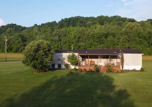 2nd image of 10635 Old River Rd, Mcconnelsville, OH 43756 | MLS# 226021171