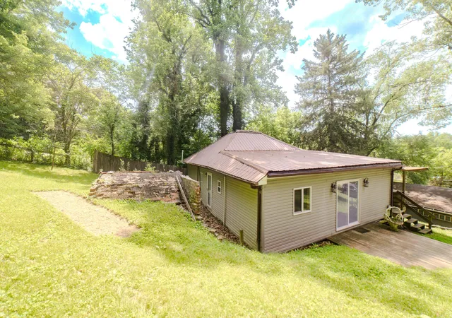 Homes for sale in Glouster, OH | 12 Spring St, Glouster, OH 45732 | MLS# 226020776