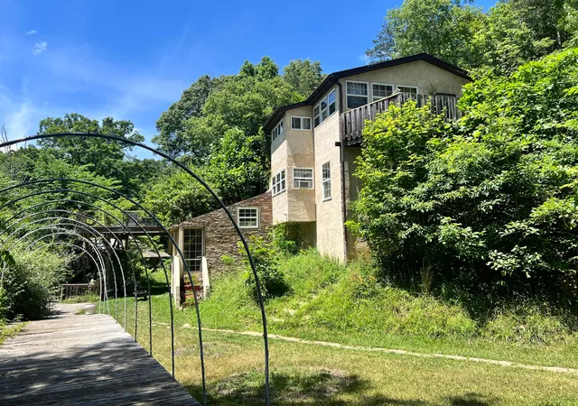 image of 11097 Frasure Helber Rd, Logan, OH 43138 | MLS# 226021718