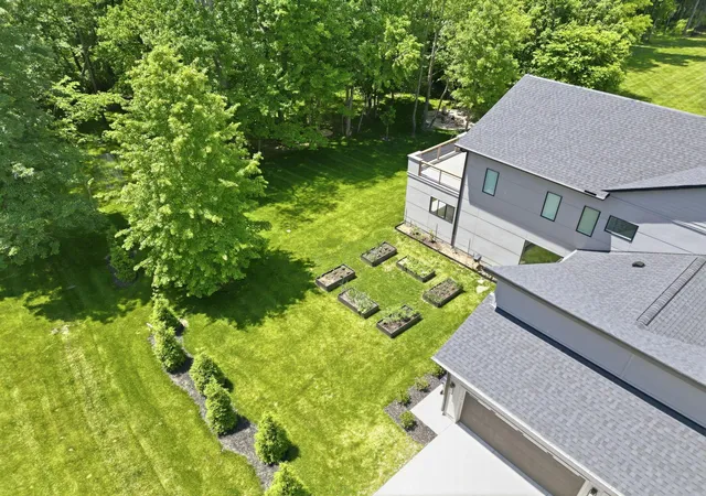 Photo 83 of Mansion for sale at 1015 Lale Point, Delaware, OH 43015 | MLS# 226020619 | Listing updated on 2026-07-29