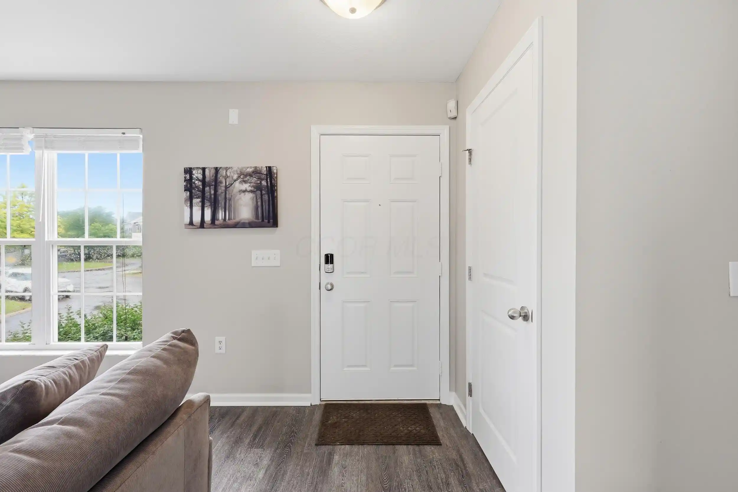 Listing Photo 2 - Condo for sale in 5609 Rainbow Fls St located at 5609 Rainbow Fls St, Dublin, OH 43016 - Unit #23