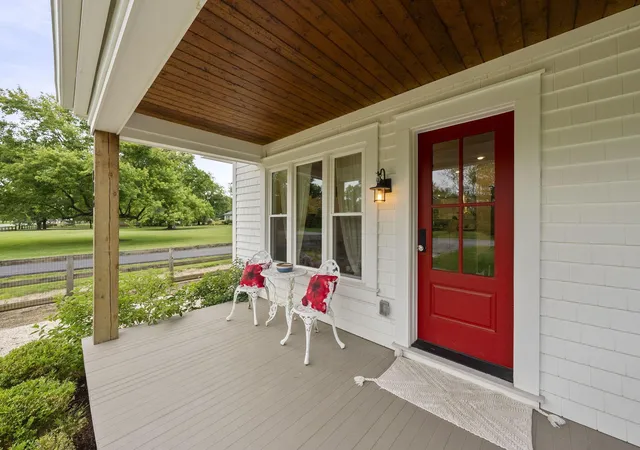 image of 913 Groveport Rd, Canal Winchester, OH 43110 | MLS# 226022404