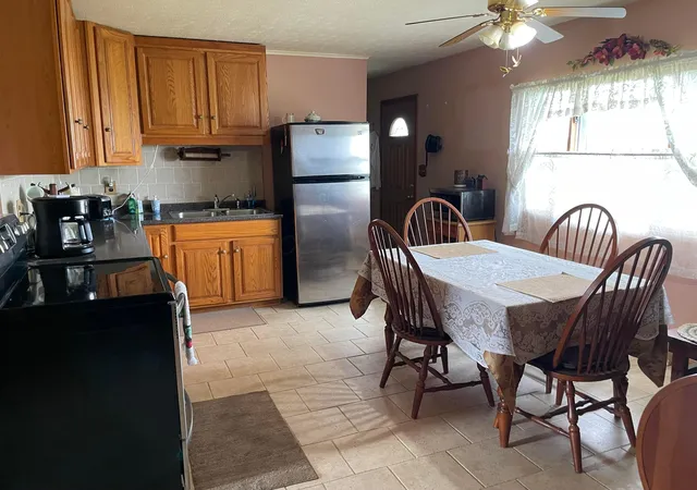 Homes for sale in Mount Sterling, OH | 9639 Cook Yankeetown Rd Ne, Mount Sterling, OH 43143 | MLS# 226020667