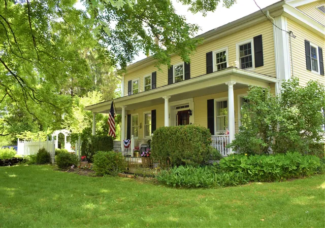 Homes for sale in Granville, OH | 2350 W Broadway, Granville, OH 43023 | MLS# 226024133