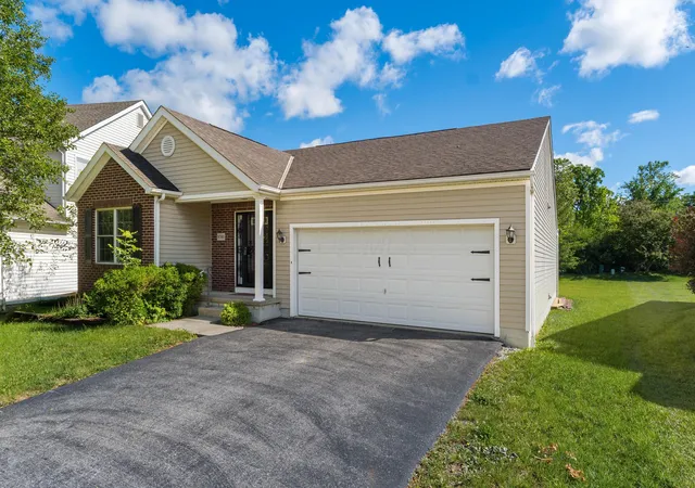 2nd image of 8580 Old Field Birch Dr, Blacklick, OH 43004 | MLS# 226020834