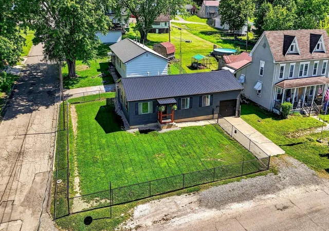 Homes for sale in Wellston, OH | 503 E 7Th St, Wellston, OH 45692 | MLS# 226020710