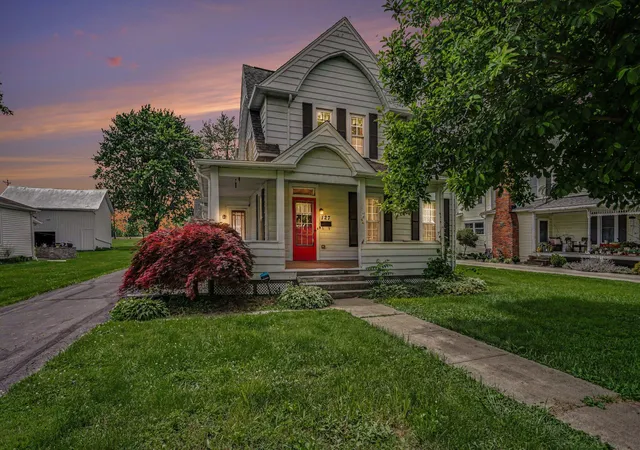 Homes for sale in Johnstown, OH | 127 N Main St, Johnstown, OH 43031 | MLS# 226021027