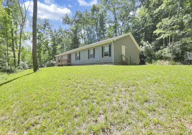 Homes for sale in Rockbridge, OH | 19354 Deerberry Ln, Rockbridge, OH 43149 | MLS# 226022071