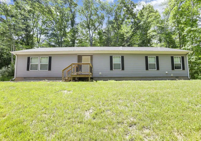 Homes for sale in Rockbridge, OH | 19354 Deerberry Ln, Rockbridge, OH 43149 | MLS# 226022071