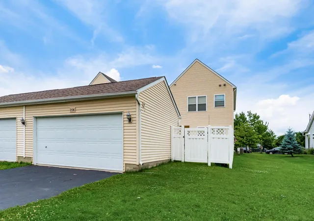 Homes for sale in Delaware, OH | 206 Lamplight Ct, Delaware, OH 43015 | MLS# 226020743