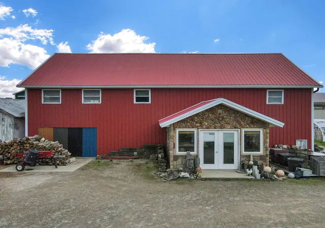 Homes for sale in New London, OH | 141 State Route 60,, New London, OH 44851 | MLS# 226020733