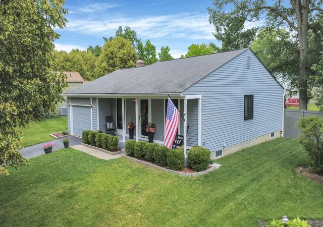 Homes for sale in Powell, OH | 2300 Benning Dr, Powell, OH 43065 | MLS# 226020741