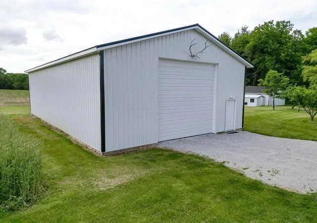 Homes for sale in Centerburg, OH | 14569 Douglas Lane Rd, Centerburg, OH 43011 | MLS# 226021459