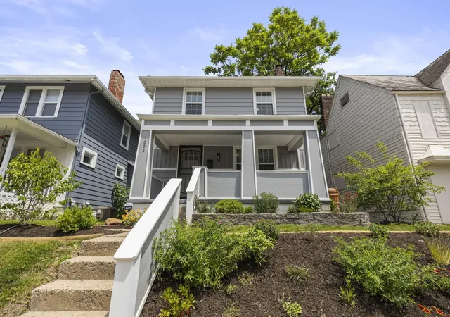 Photo 4 of Single family home for sale at 1002 Ellsworth Ave, Columbus, OH 43206 | MLS# 226020757 | Listing updated on 2026-07-29